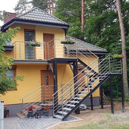 Apartamento Apartament Sosnowa Krasnobród Exterior foto